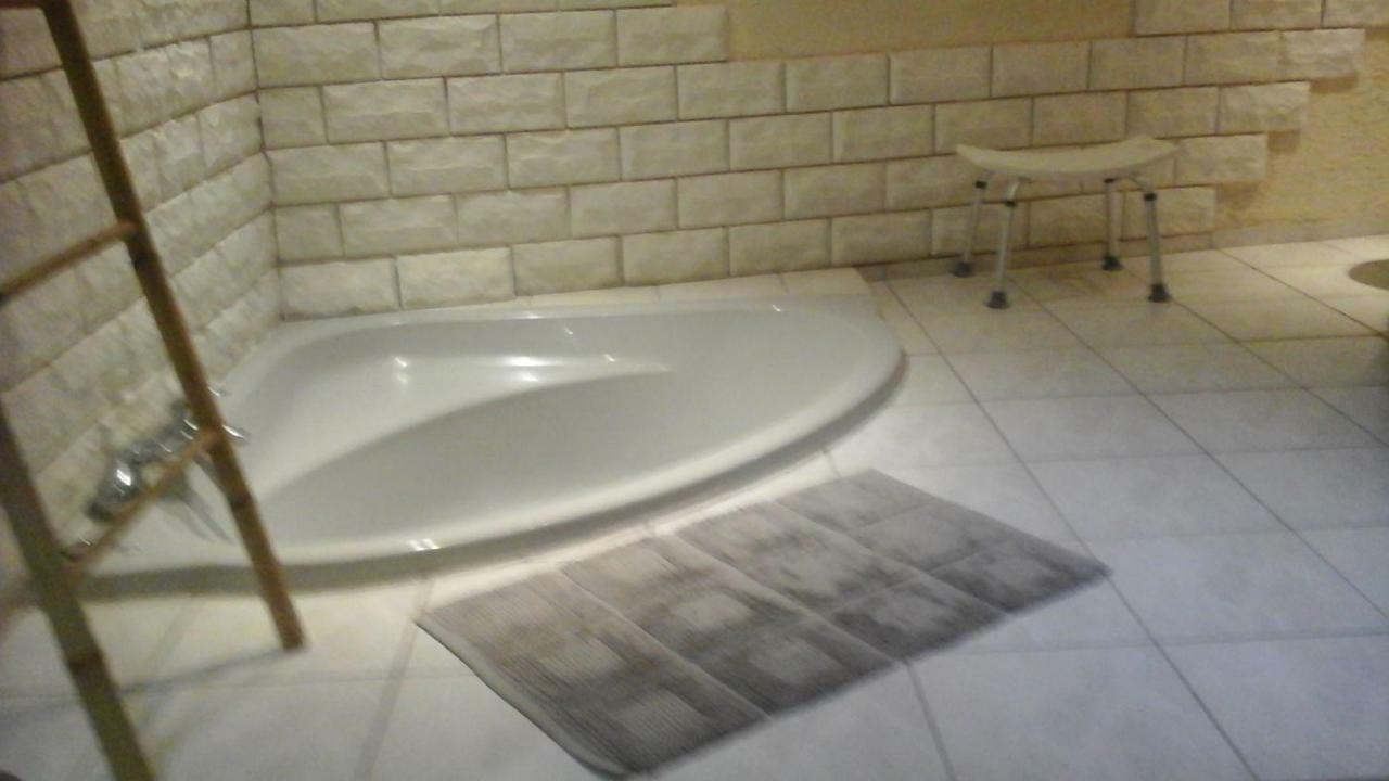 Chambre D'Hotes Campagne Saint-Julien-les-Gorze 外观 照片